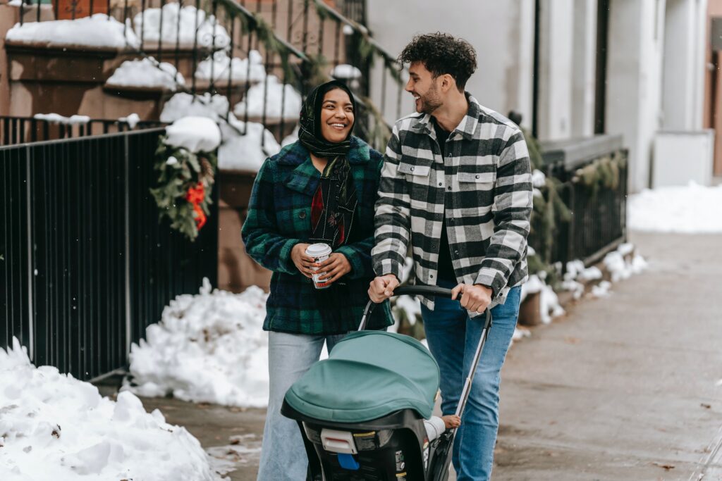 happy couple on a walk in the city